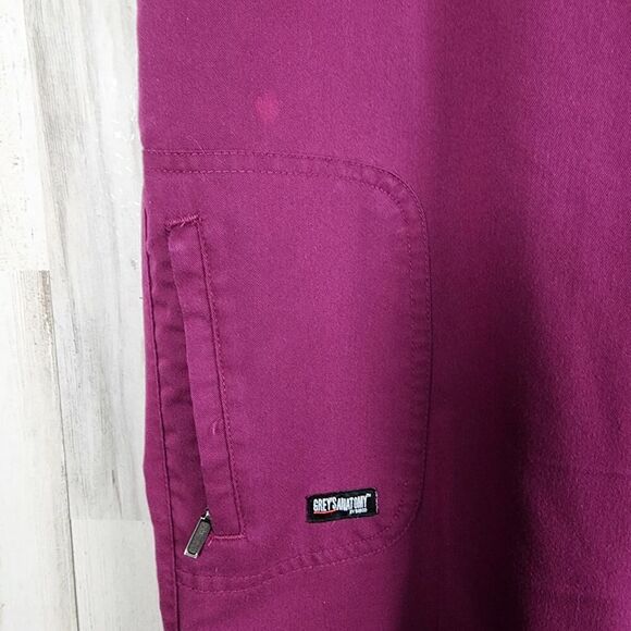 Grey's Anatomy Spandex Stretch 3 Pocket Cargo Scrub Pants Wine Size Small Tall - Picture 6 of 11